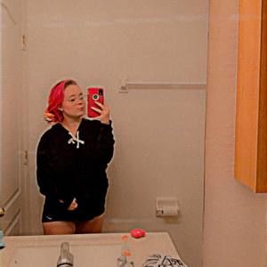 Meet your Posher, Rachyl